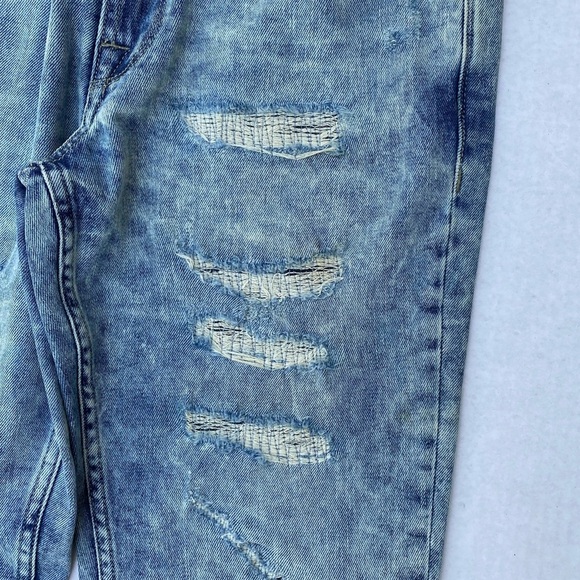 GUESS Slim Tapered Men's Jeans SZ 32 - Picture 2 of 9